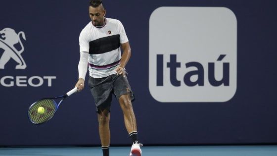 Tennis: Kyrgios e quel servizio "da sotto" che fa imbestialire gli avversari