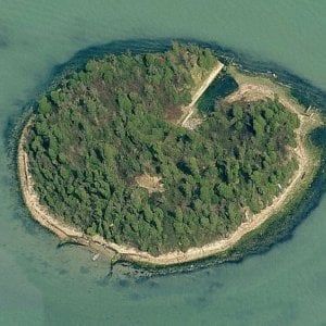 Demanio, aggiudicati altri 22 beni. C'è anche un'isola