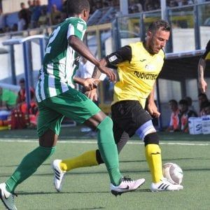 Calcio, 9 Daspo ai tifosi della Virtus Francavilla: stadi interdetti fino a quattro anni