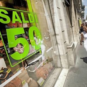 Confesercenti: "Sette italiani su dieci non vedono la ripresa"
