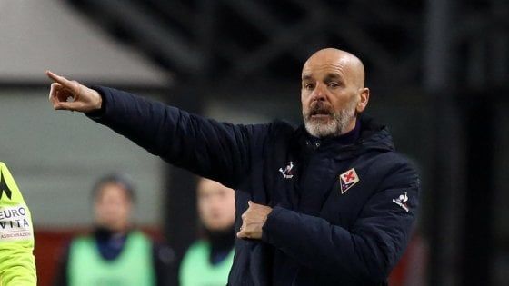 Fiorentina, Pioli: "Faremo di tutto per vincere contro il Chievo"