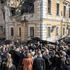 Merz a Kiev accolto dai droni russi: colpito un altro ponte sul Dnipro