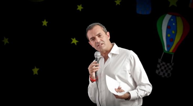 De Magistris in visita alla scuola Ristori