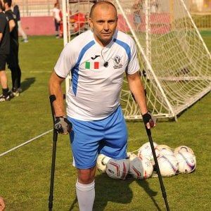 Zavatti, primo allenatore amputato d'Italia: "Sogno di aprire una scuola calcio per ragazzi in difficoltà"