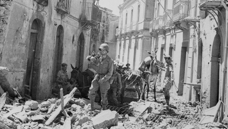 "Lo sbarco" degli Alleati ottant'anni dopo, la storia siamo noi. Il libro di Repubblica