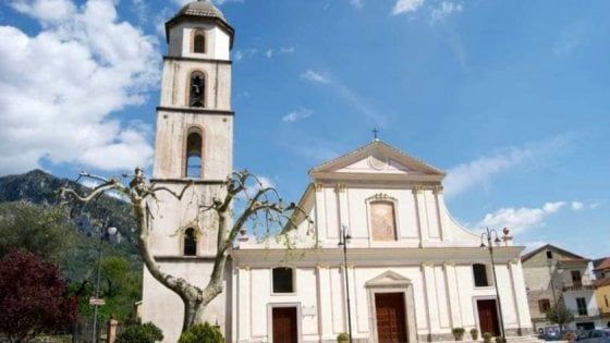Beni culturali: fondi per la chiesa dopo la caduta di calcinacci a Giffoni