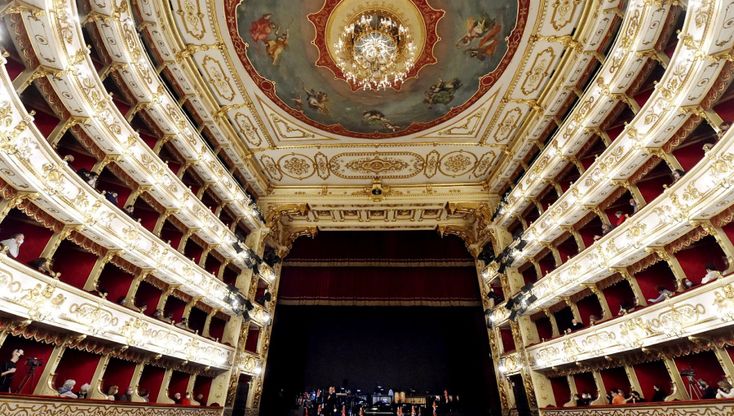 Il Concerto di Natale della Fondazione Cariparma: applausi al Regio - foto