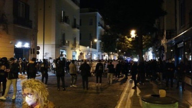 Covid: commercianti in corteo a Caserta: "Subito contributi"