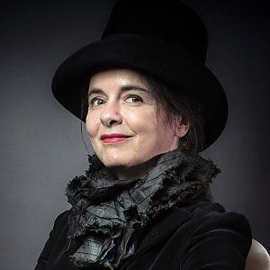  Amélie Nothomb: "Non ho mai ospiti a cena, rischio il delitto"