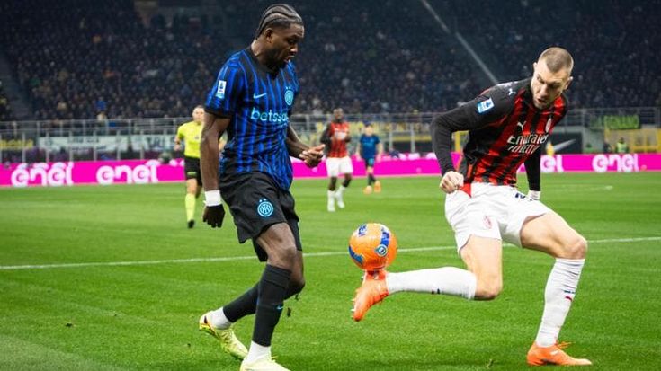Derby Milan-Inter, la notte della sfida scudetto. I tifosi tra riti e speranze
