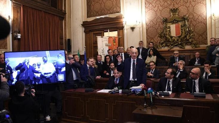 Caso Bari, undici domande del centrodestra a Decaro. Sisto: “Lo scioglimento del Comune non è nella nostra prospettiva”