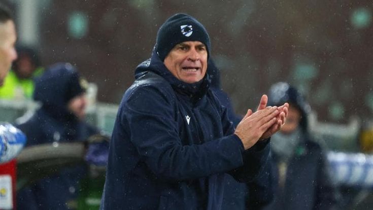 Semplici avvisa la Sampdoria: “Ora servono solo i risultati. Altare? Si è allenato in gruppo”