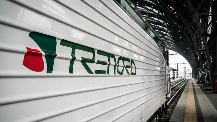 La linea Milano-Mortara è il flagello dei pendolari: per 16 mesi consecutivi ha fatto scattare il rimborso per i ritardi