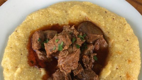 Polenta, vino e formaggi con la canicola? Sì, se siete al Rifugio Bertone