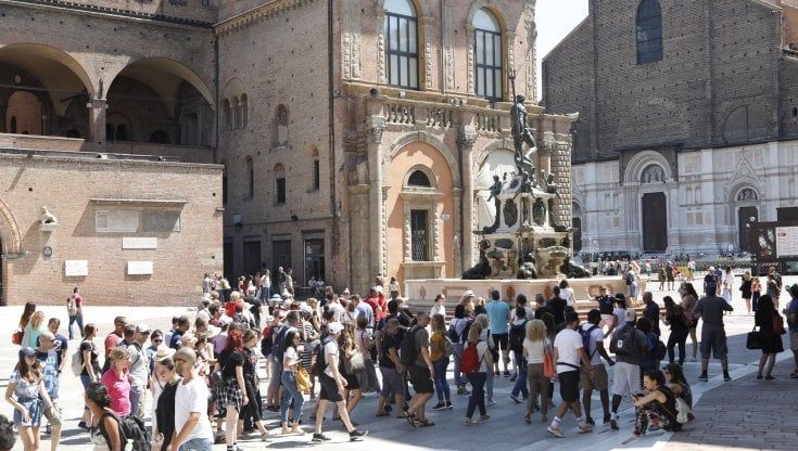 Pasqua da scoprire con Gusto, la guida degli itinerari enogastronomici della regione. A ritmo di jazz