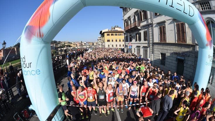 Firenze si prepara alla Half Marathon dei record: 6000 iscritti al via, tutte le strade chiuse