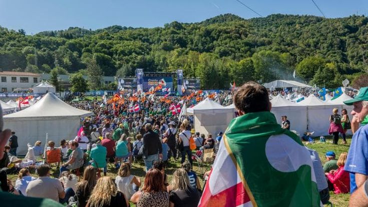 Militanti in fuga dalla Lega, sul pratone di Pontida il test Lombardia
