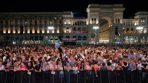 MiTo, in scena la 'Nona dei ragazzi' e il grande coro del pubblico: ma la pioggia sposta il concerto al coperto 