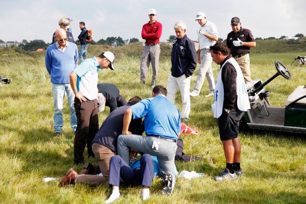 Olanda, il colpo che non ti aspetti: golfista centrato alla testa. Sta bene