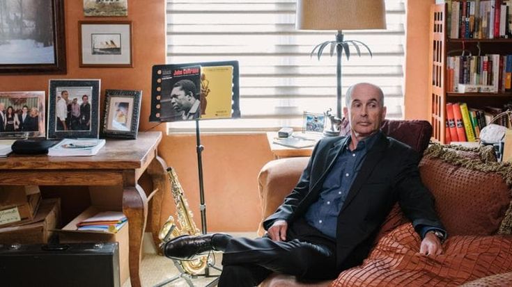 Don Winslow: ho raccontato l’America in rovine ma ora scrivo sui social. Contro Trump