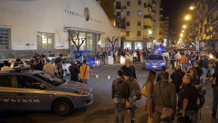 Agguato a Fuorigrotta, poliziotto ferito