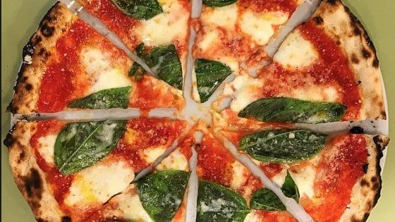 Pizza romana, ritrova l'orgoglio: avrai una giornata in tuo onore 