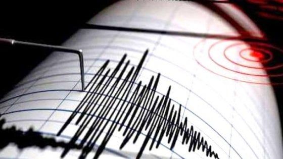 Tre scosse di terremoto in Cilento nella notte