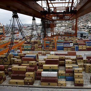 Le mani della Cina sul Pireo. Da Pechino l'unica offerta per il porto