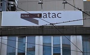 Atac, tagli al servizio pubblico<br />"Da luglio mezzi ridotti del 45%"