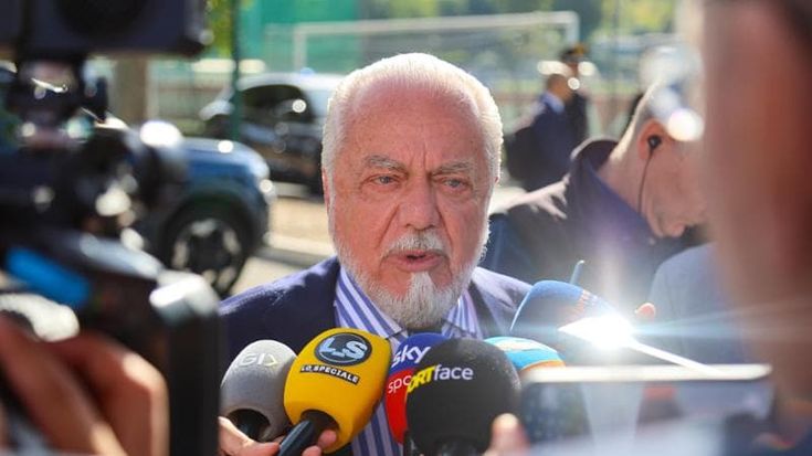 L’America si tinge d’azzurro. De Laurentiis: “Ma preferirei vendere a un napoletano”
