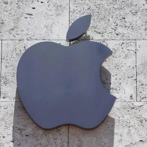 Apple, accordo con Dublino sui 13 miliardi di tasse non pagate