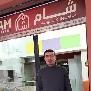 Masen ha un take away, ma a Bologna nessuno gli affitta casa