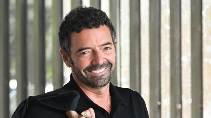 Alberto Matano e il coming out: “Mia madre non se lo aspettava, ma i miei genitori hanno capito”