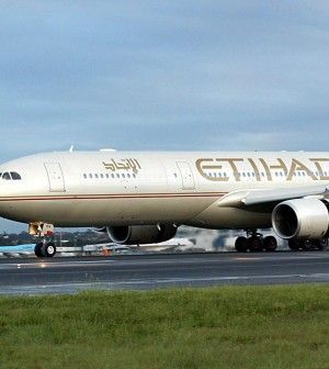 Etihad rafforza Air Berlin con 300 milioni.Banche e governo avvicinano gli emiri ad Alitalia