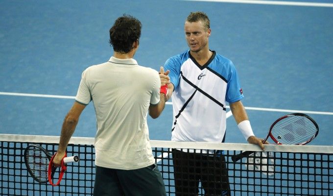 Tennis: Federer cede a Hewitt a Brisbane, Errani vince il derby azzurro a Sydney
