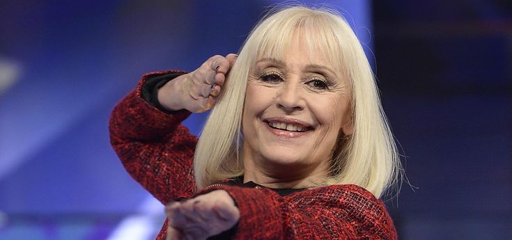 Raffaella Carr&agrave; lancia il nuovo talent "Forte forte forte": "Cerchiamo talenti 2.0"