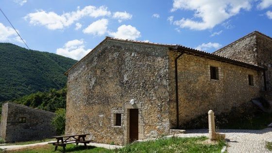Itinerario giovani, il progetto della Regione Lazio: i palazzi chiusi diventano ostelli  e spazi culturali