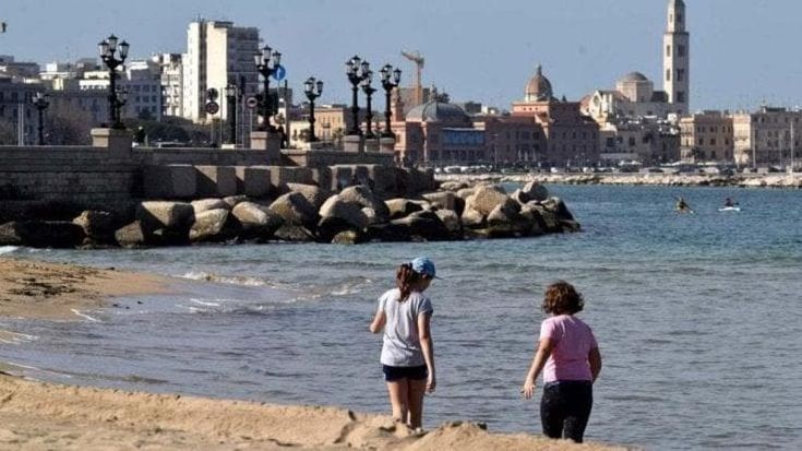 Puglia, prima ondata di caldo in arrivo. Ma a creare disagi sarà il picco di umidità fino all’80%