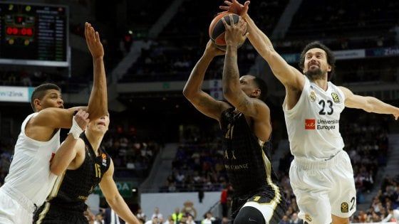 Basket, Eurolega: Milano se la gioca, ma il Real è più forte. Finisce 92-89