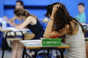 Maturit&agrave;, tema per 25mila studenti romani<br />"La vera sfida? Il caldo". Polemiche su Magris