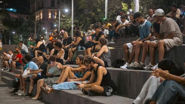 Serate in piazza Garibaldi, “Residenti e turisti insieme per i film gratis”