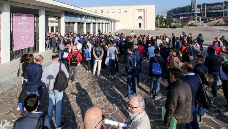 Comune di Napoli, al concorso per dirigenti si presenta solo la metà dei candidati