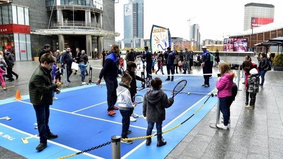Milano, verso le Next Gen Finals: il tennis sbarca in piazza Gae Aulenti