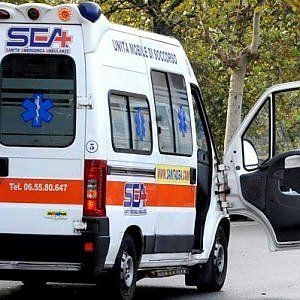 Beve acqua in hotel e si ustiona: grave una donna in Sardegna