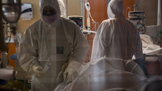 Coronavirus, “Io, medico a Boscotrecase tra le corsie di un lazzaretto"