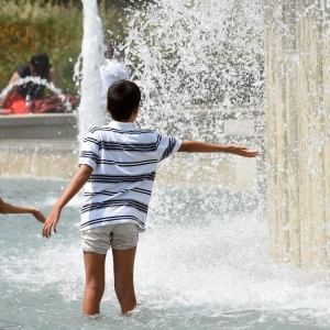 Meteo, persistono caldo e afa, ma dal week end arrivano i temporali