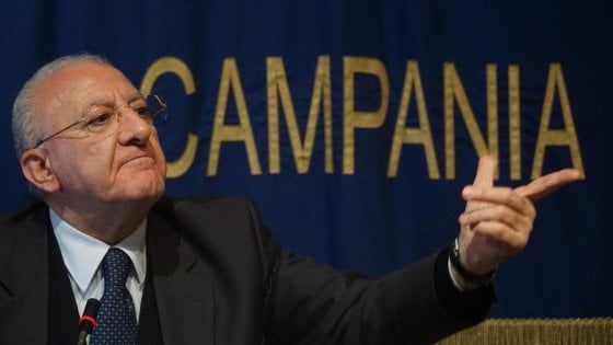 De Luca i giovani e il merito