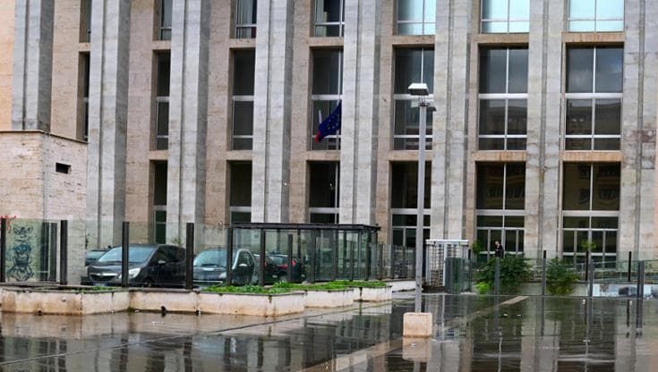Palermo, in un giorno 67 processi per un solo giudice: l’ingorgo in tribunale