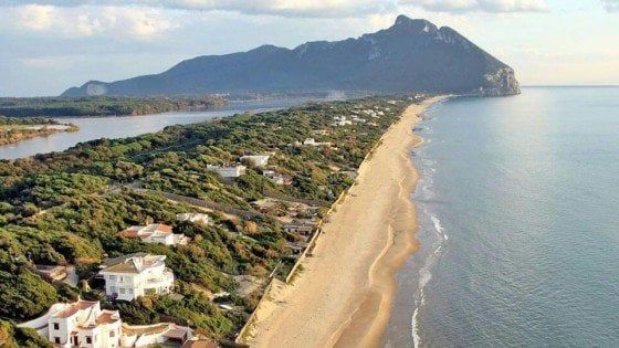 Coronavirus, bagnino positivo a Sabaudia: chiuso lo stabilimento