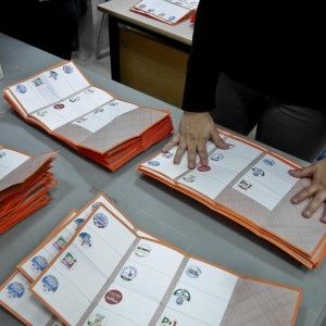 Segui qui lo spoglio nei Comuni